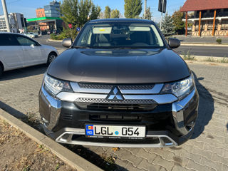 Mitsubishi Outlander foto 5