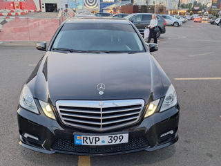 Mercedes E-Class foto 7