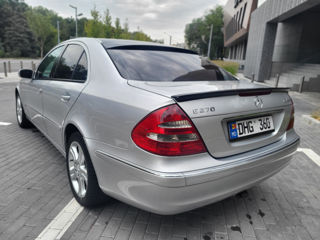 Mercedes E-Class foto 6