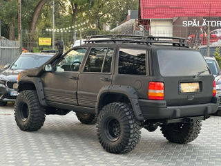 Jeep Grand Cherokee foto 6