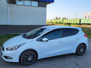 KIA Ceed foto 4