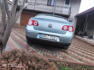 Volkswagen Passat foto 6