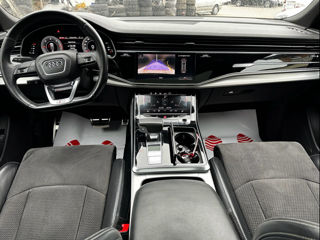 Audi Q8 foto 9