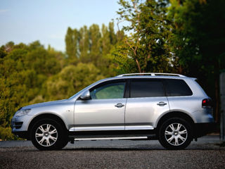 Volkswagen Touareg foto 5