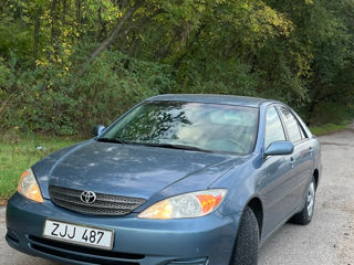 Toyota Camry foto 2