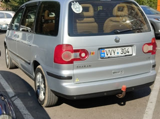 Volkswagen Sharan foto 2