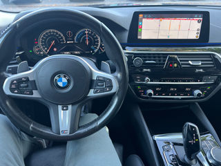 BMW 5 Series foto 8