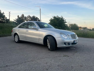 Mercedes E-Class foto 3