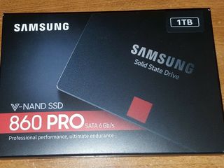 Топовый SATA SSD Samsung 860Pro 1tb foto 1