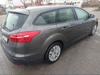 Ford Focus foto 4