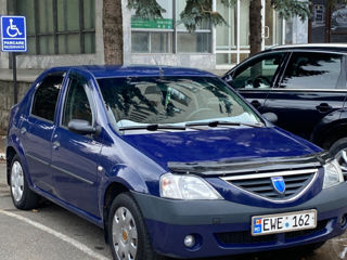 Dacia Logan foto 2