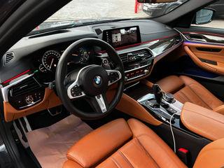 BMW 5 Series foto 8