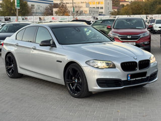 BMW 5 Series foto 5