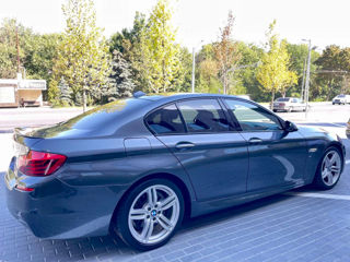 BMW 5 Series foto 3