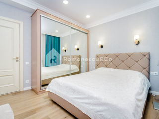 Vânzare casă în 2 niveluri, 220 mp+8 ari, Dumbrava, str. Durlești! foto 12