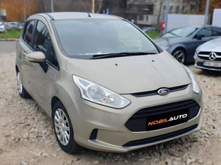 Ford B-Max foto 2