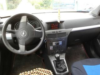 Opel Astra foto 7