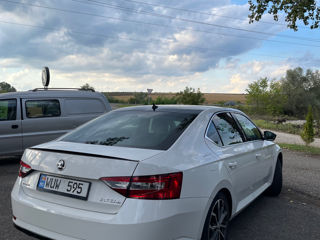 Skoda Superb foto 5