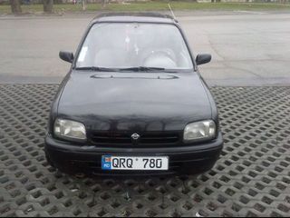 Nissan Micra foto 1