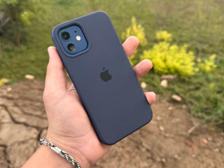 iPhone 12 blue