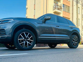 Volkswagen Touareg foto 7