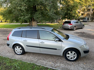 Renault Megane foto 4