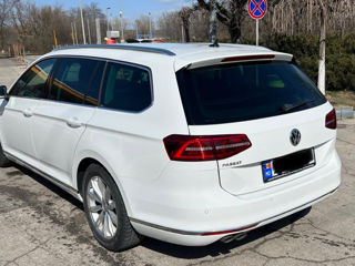 Volkswagen Passat foto 4