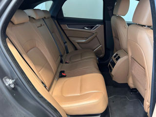 Jaguar F-PACE foto 6