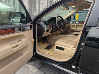 Volkswagen Touareg foto 5