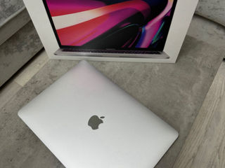 MacBook Pro M1  13'/512GB/Touch Bar foto 3