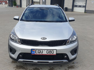 KIA Rio X-Line foto 1