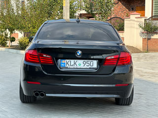 BMW 5 Series foto 5