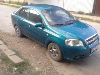 Chevrolet Aveo foto 1