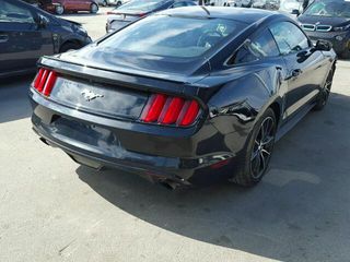 Ford Mustang foto 5