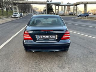 Mercedes C Class foto 7