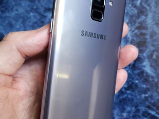 Samsung Galaxy A8 2018 (A530) 32/4Gb хорошее состояние foto 5