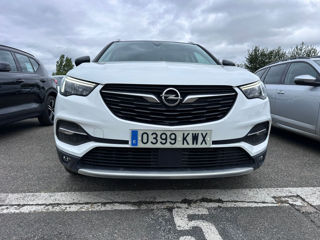 Opel Grandland X foto 2