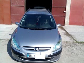 Peugeot 307 foto 1