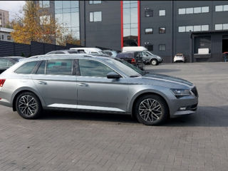 Skoda Superb foto 3