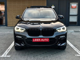 BMW X3 foto 2