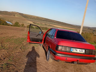 Volkswagen Passat foto 3