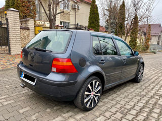 Volkswagen Golf foto 4