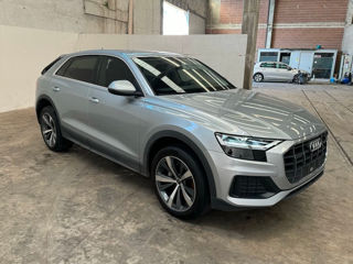 Audi Q8 foto 2