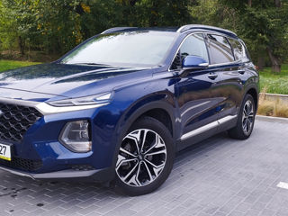 Hyundai Santa FE foto 1