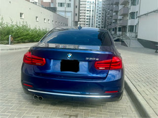 BMW 3 Series foto 4