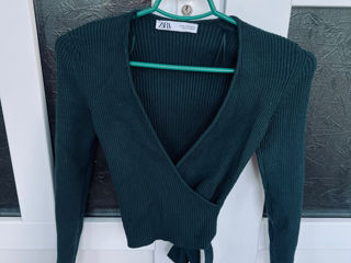 Vind bluza Zara S/M cu șiret care se leagă pe corp foto 4