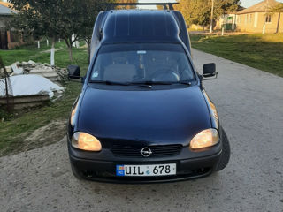 Opel Combo foto 2