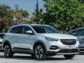 Opel Grandland X foto 1