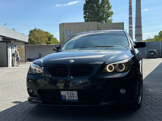 BMW 5 Series foto 3