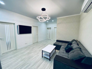 Apartament cu 2 camere, 80 m², Centru, Chișinău foto 3